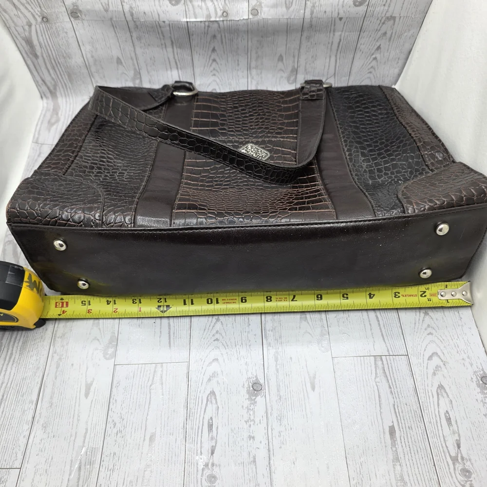 Coldwater Creek Juliana Croco Tote dark brown faux-crocodile exterior‎